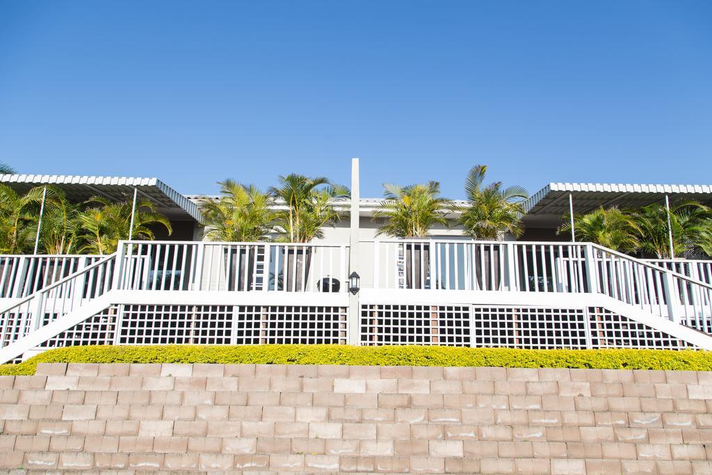 Nahoon Beach Villas Self Catering Apartments East London Exterior foto